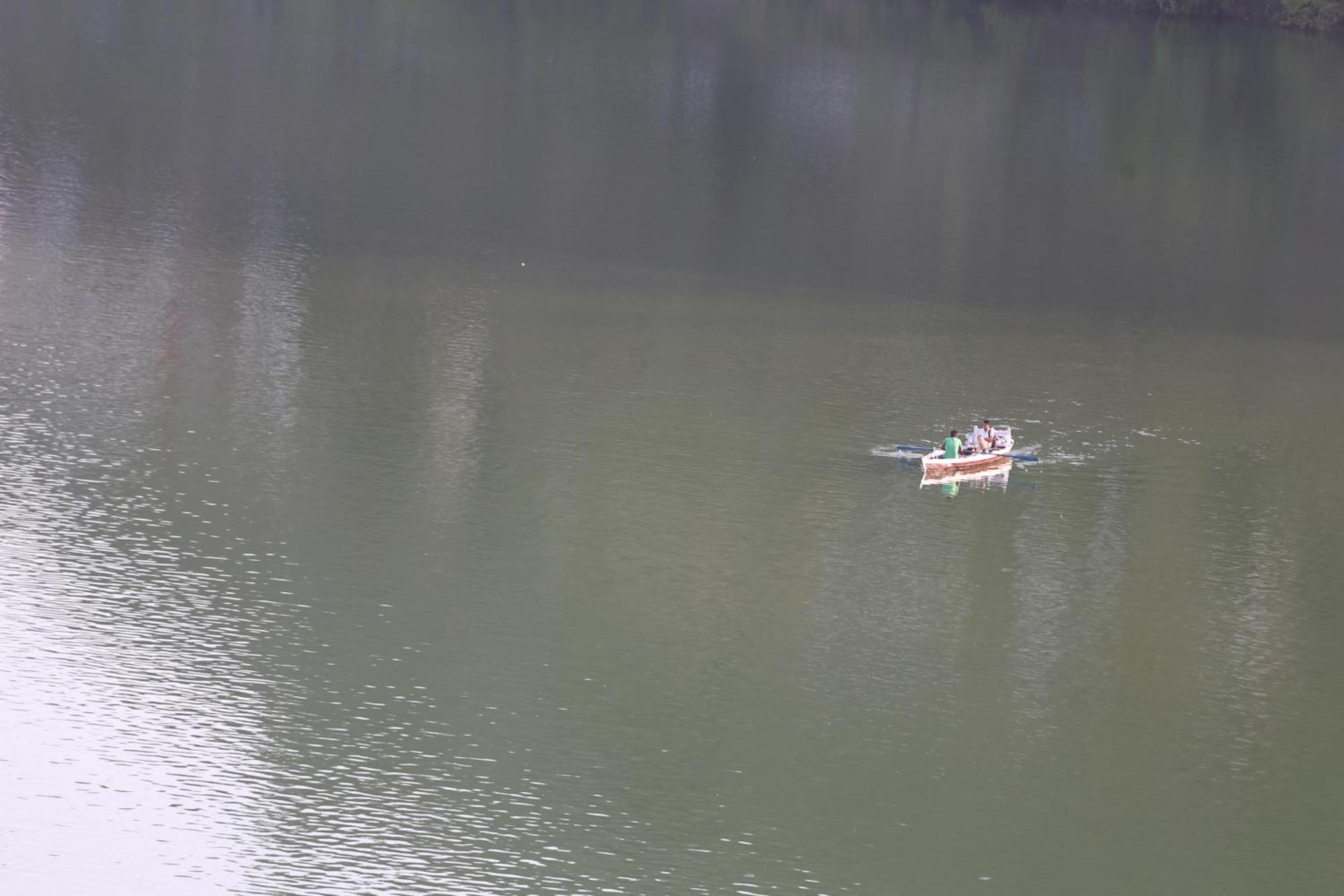 Royal Rosette Lake View Bhimtal Найнитал Экстерьер фото